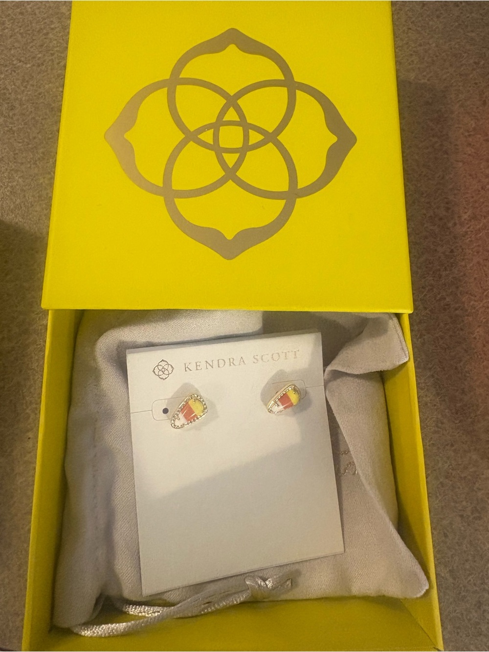 Kendra Scott Halloween/Fall themed candy corn earrings